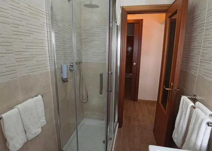 Sunrise Bed and breakfast 4*